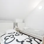 Apartment Casas De Fado